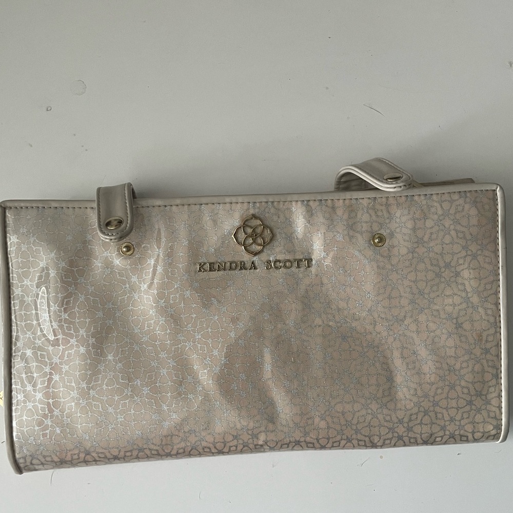 Kendra Scott Travel Jewelry Case